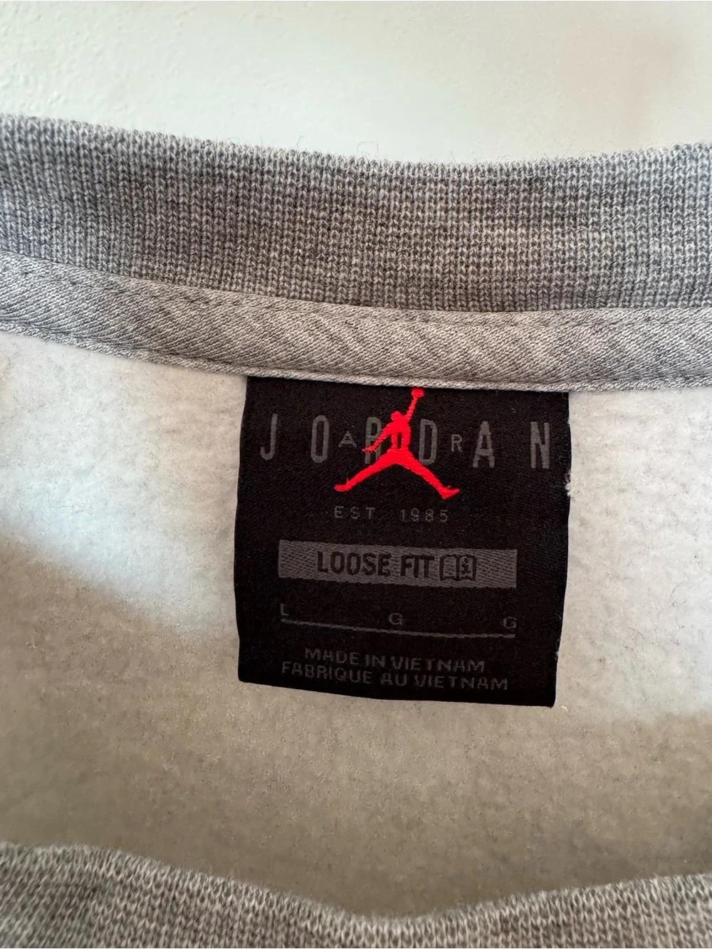 Jordan Men’s Brooklyn Fleece Heather Grey sweatshirt Loose Fit size Large